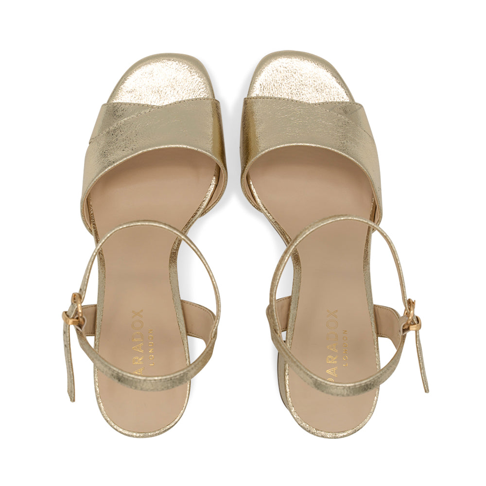 Itzy Heeleds Sandals