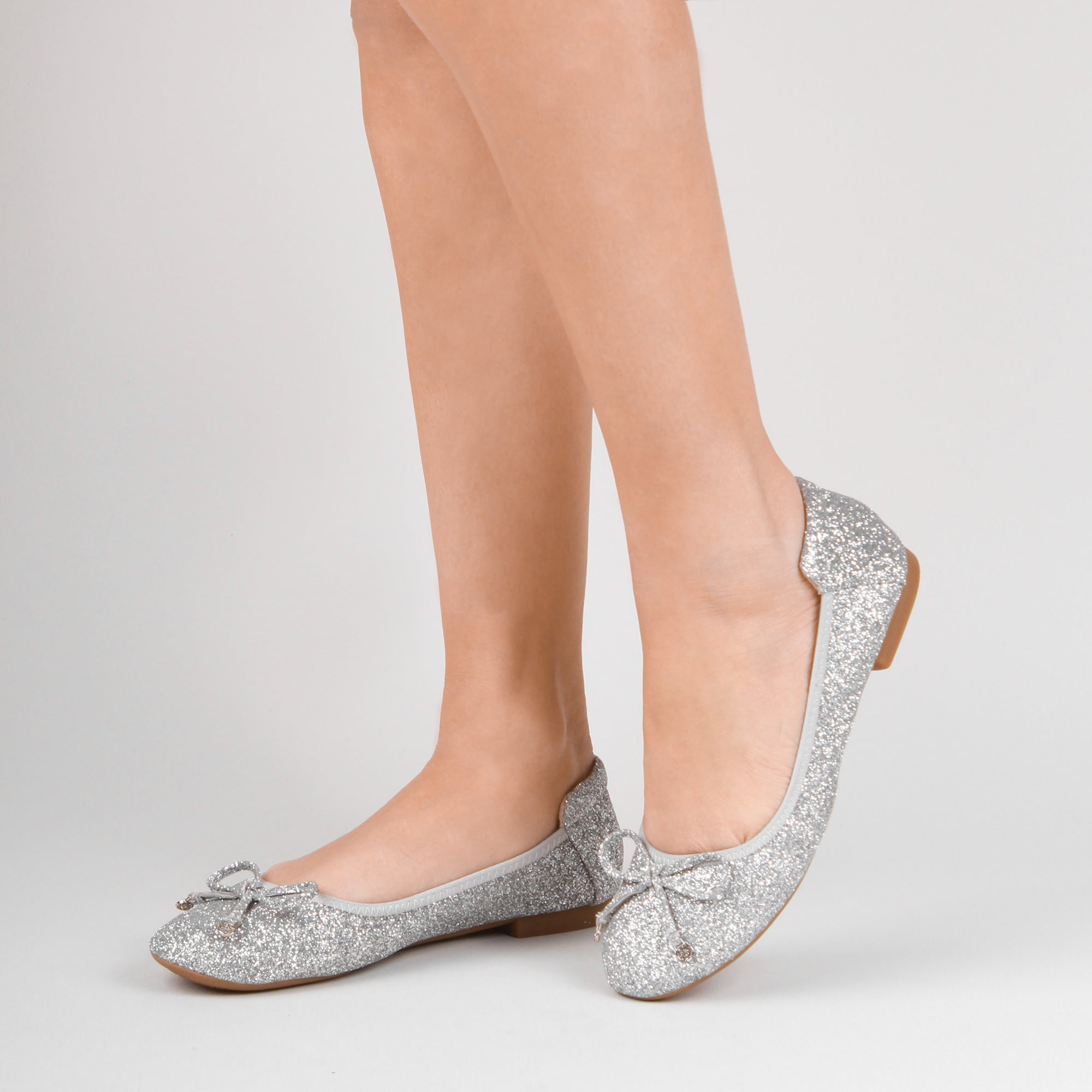 Ballerina Pumps Silver Ballerina Flats Buy Silver Forever Comfort