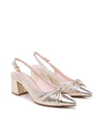 Champagnerfarbene, niedrige Pumps mit Slingback-Absatz
