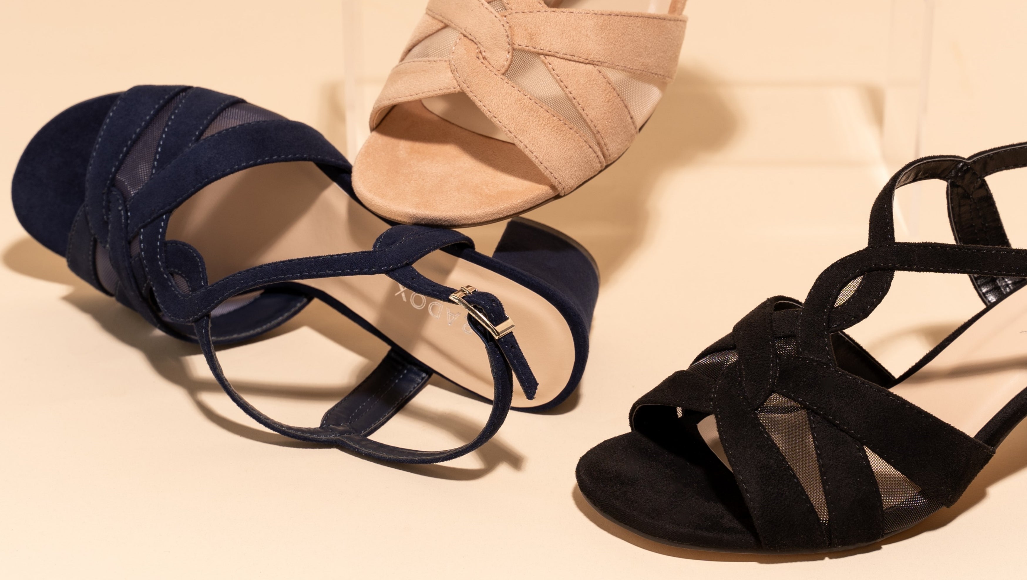 Wide Fit Wedding Shoe Styles: Our favourite silver sandals and shoes online