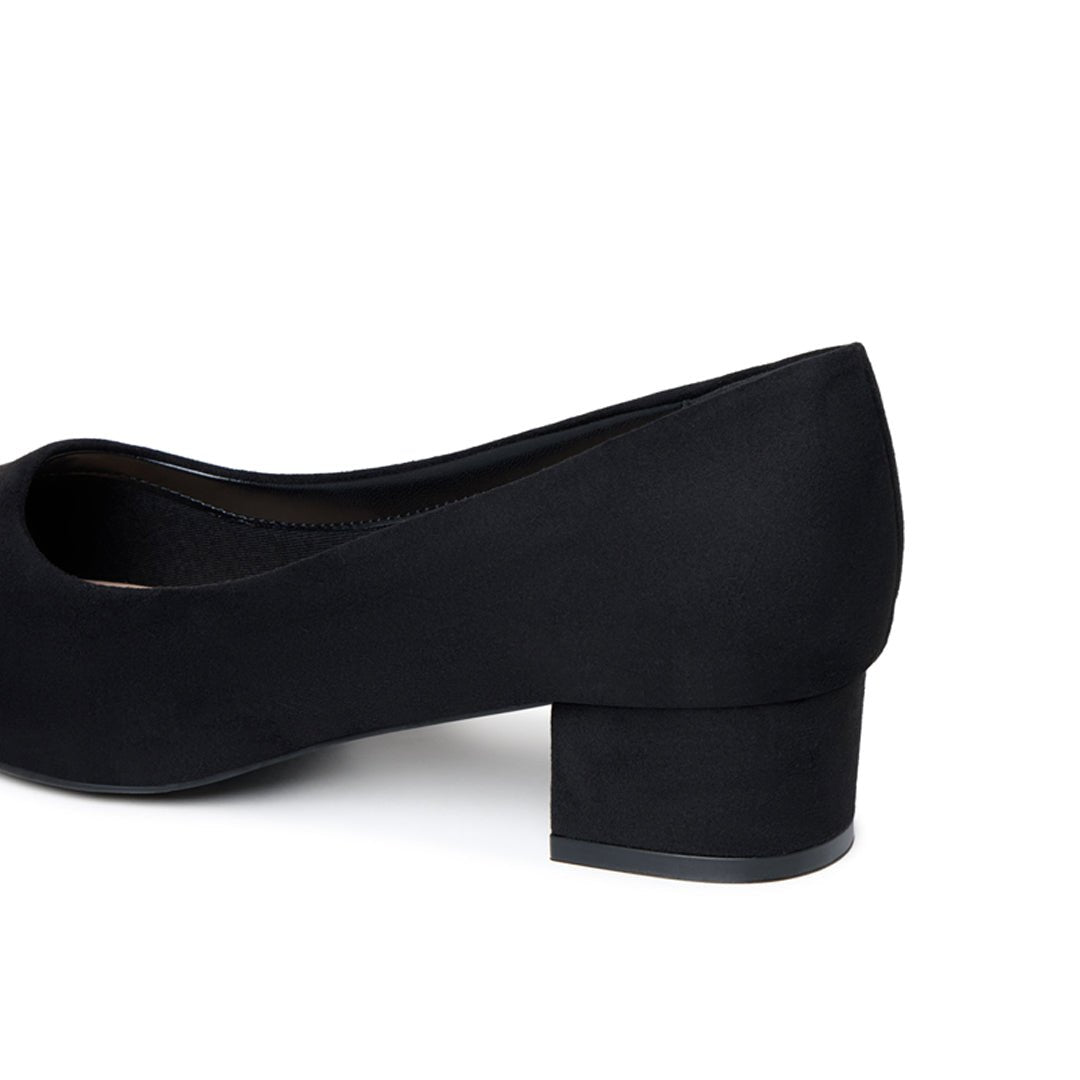 Gretchen Wide Fit Court Shoes